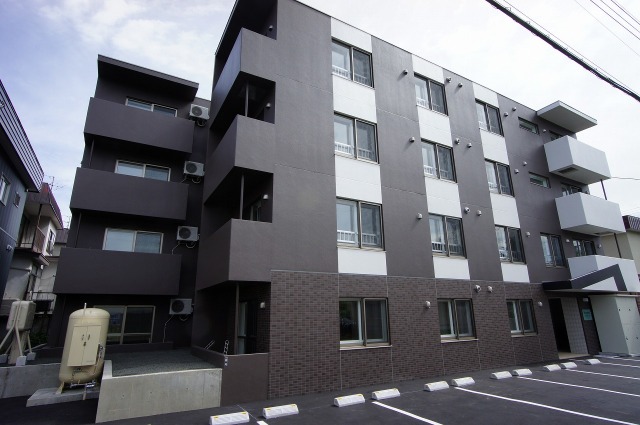 建物外観　☆物件名【リスペクト白石中央】とお伝え下さい！