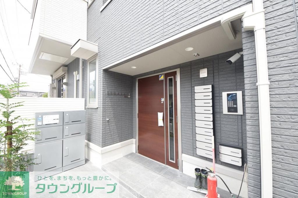 エントランス　お問合せはタウンハウジングまで！※現地待合わせ相談可能