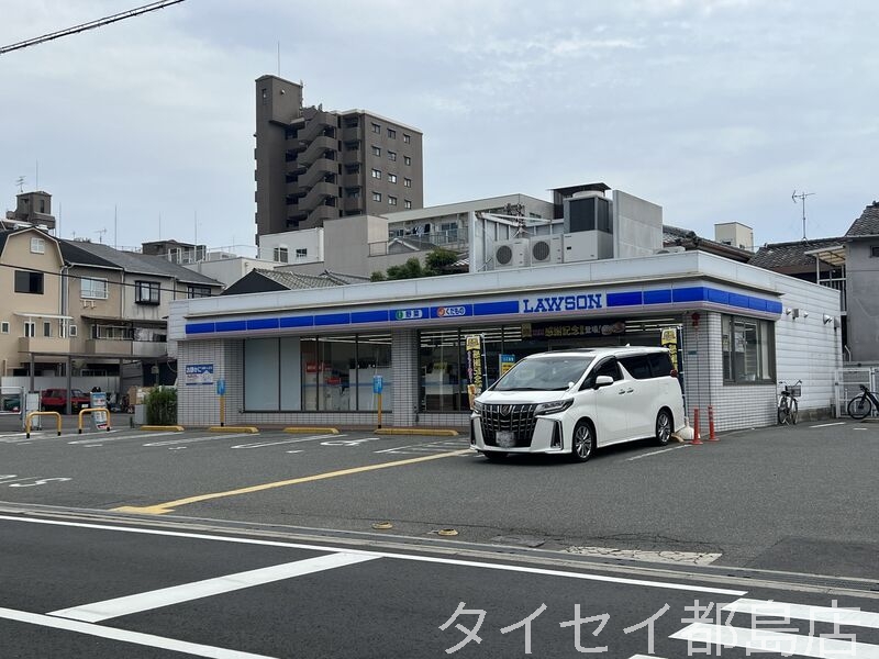 コンビニ　ローソン都島中通三丁目店（コンビニ）まで163m