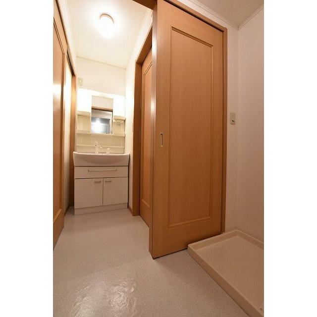 洗面設備　こちらの物件はMODE不動産なら割引対象の１部屋です。