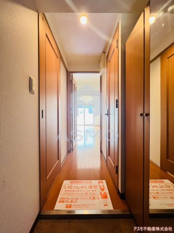 ブランクレール谷町の玄関写真
