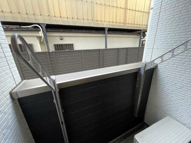 バルコニー　（別タイプ参考写真）Ｇｌａｎｚ千駄木Ｓｏｕｔｈ　文京区千駄木