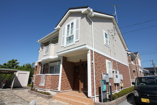 建物外観　全室角部屋！