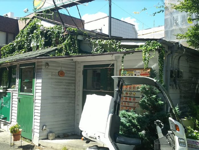 飲食店　フレッシュネスバーガー富ヶ谷店（飲食店）まで200m