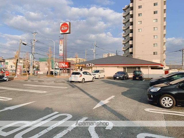 飲食店　ガスト（飲食店）まで50m