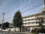 中学校　長岡第三中学校（中学校）まで909m
