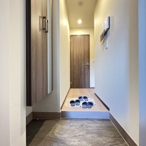 玄関　同仕様タイプです