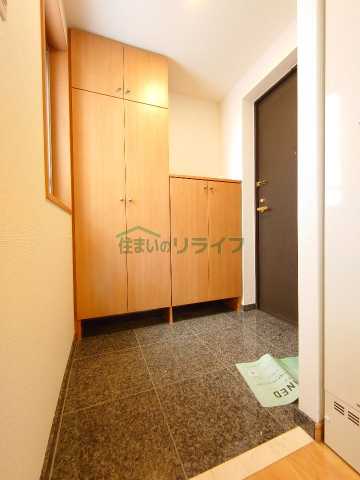 玄関　リライフ下北沢店