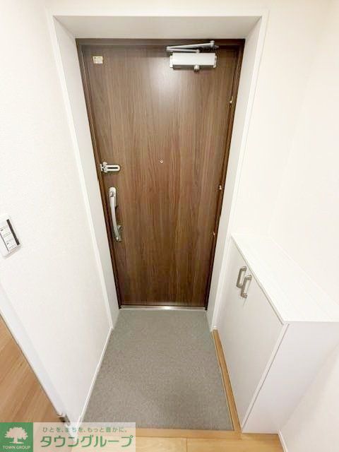 玄関　キッチン