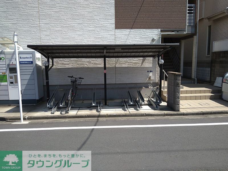 その他共有部分　駐輪場　自転車＆原付のみ駐輪可