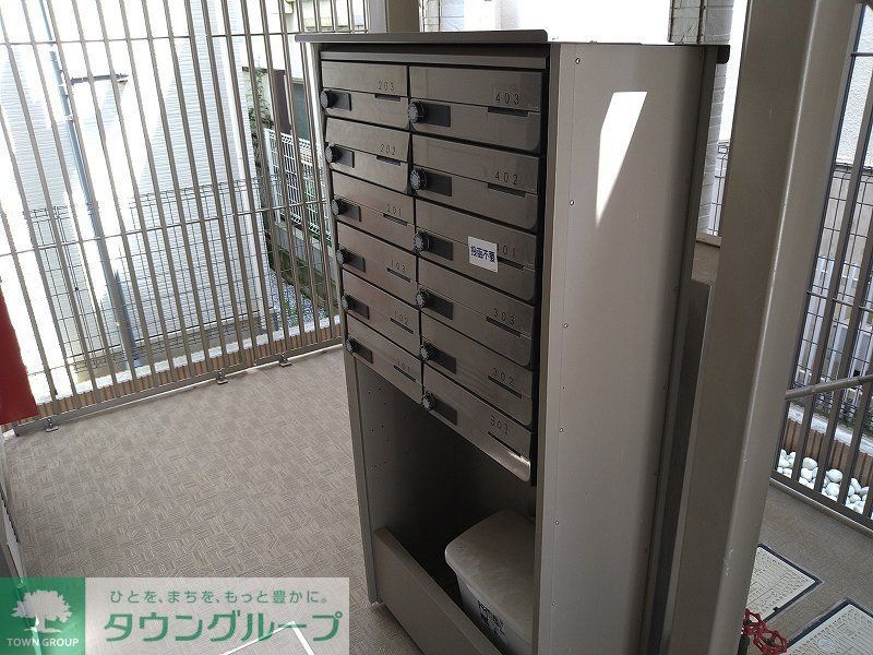 その他設備　集合ポスト　ダイヤル錠付き