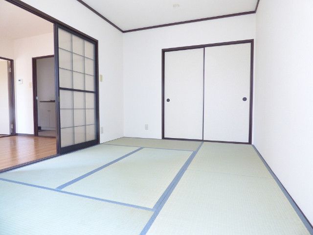 クレール美原の内装写真