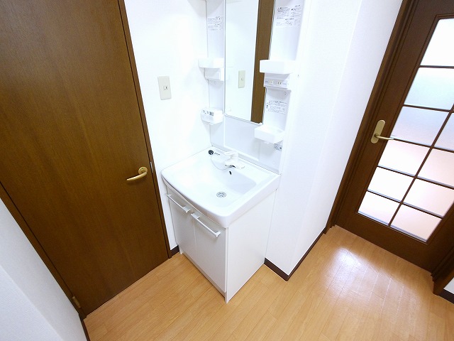 洗面設備　忙しい朝には欠かせない洗面所です