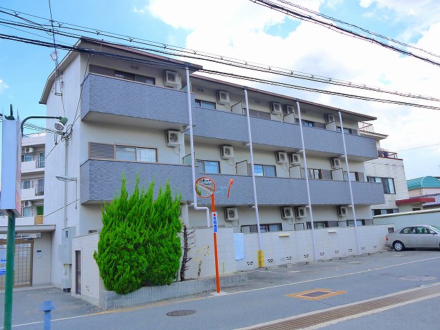 建物外観　外はこのようになっています