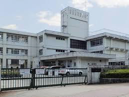 小学校　柏原小学校（小学校）まで572m