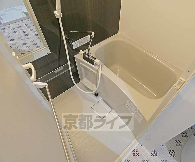 スターアパートメント下鴨の風呂写真