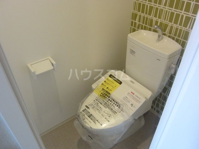 オープンブルーム八田StationFrontのトイレ写真