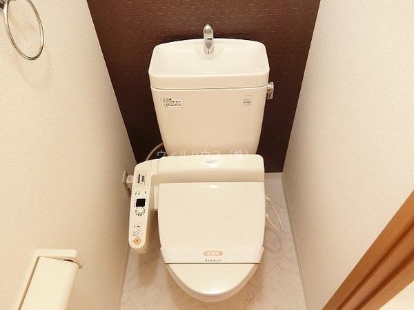 トイレ　ウォシュレット！