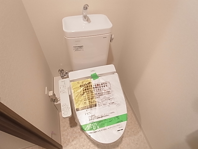 プレサンスKOBEグレンツのトイレ写真