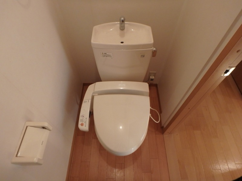 トイレ　図面と現状に相違がある場合には現状を優先