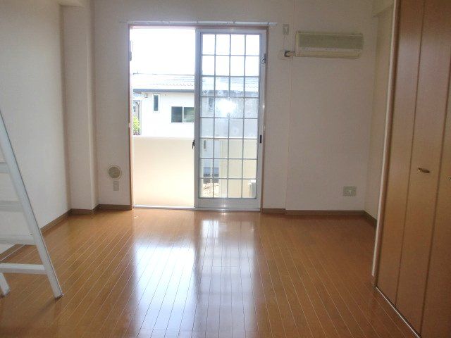 プランドールの居間写真