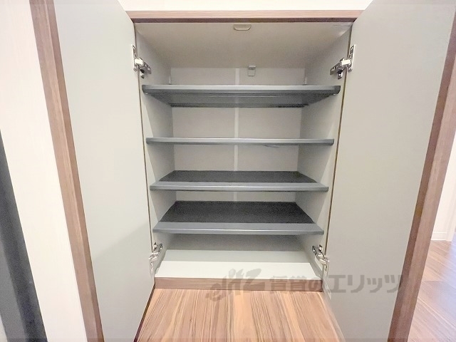 収納　下駄箱