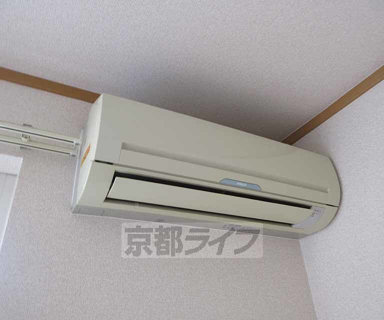 その他設備　快適に過ごせるエアコン付き！