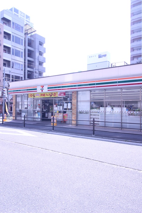 コンビニ　セブンイレブン（コンビニ）まで80m