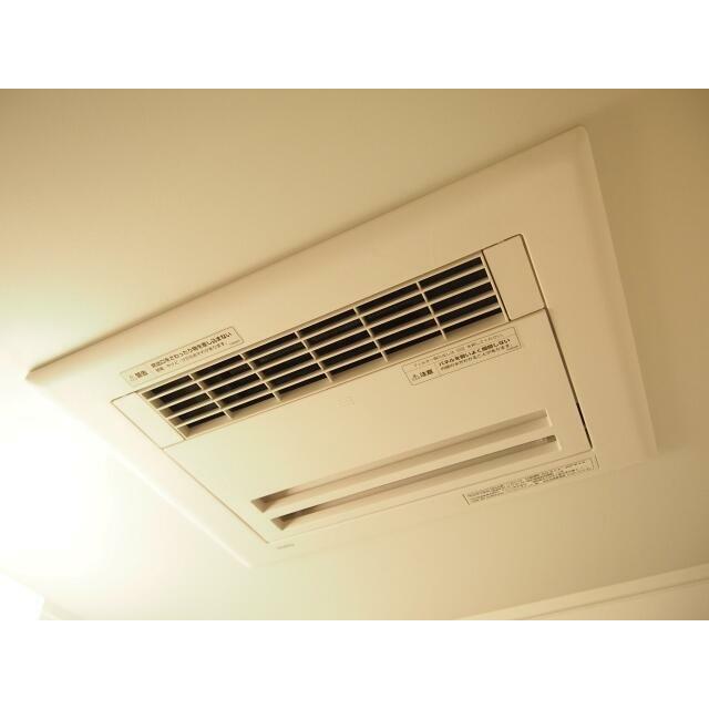 その他設備　浴室乾燥機