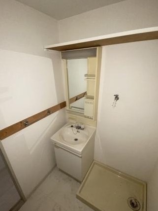 洗面設備　現状が異なる場合は現状優先となります