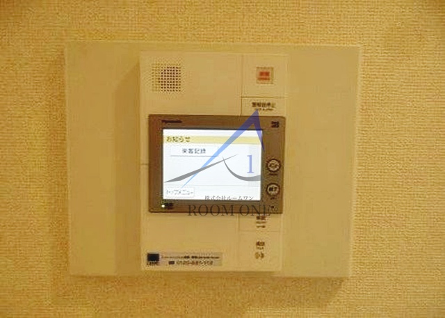 セキュリティ　モニター付きインターホンです。