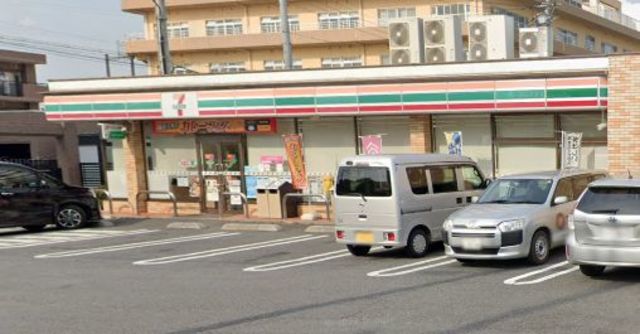 コンビニ　セブンイレブン川口上青木5丁目店（コンビニ）まで768m