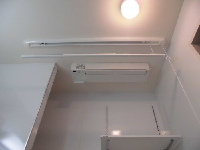 その他設備　部屋干しファン完備で天候を気にせずお洗濯できます！