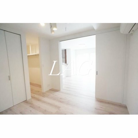 居室・リビング　洋室のお部屋です。