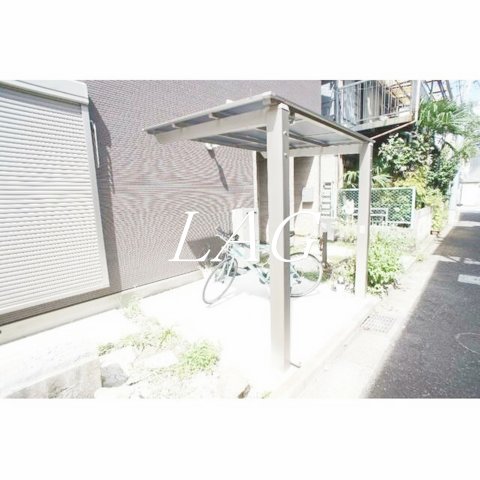 その他共有部分　駐輪場になります。