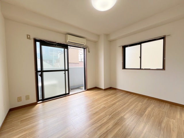 居室・リビング　★フローリングのお部屋です★