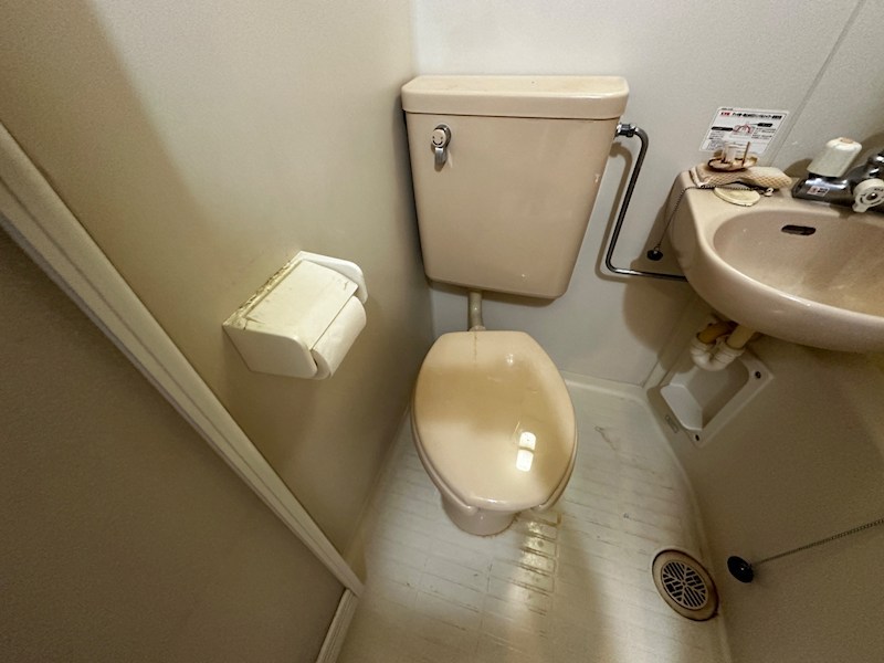 大手ビルのトイレ写真