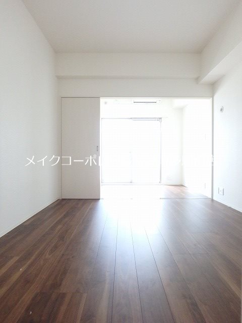 地下鉄箱崎線 千代県庁口駅 徒歩2分 11階建 築13年の内装写真