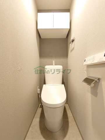トイレ　別部屋引用