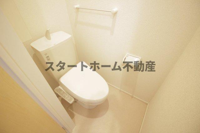 トイレ　トイレもきれいです