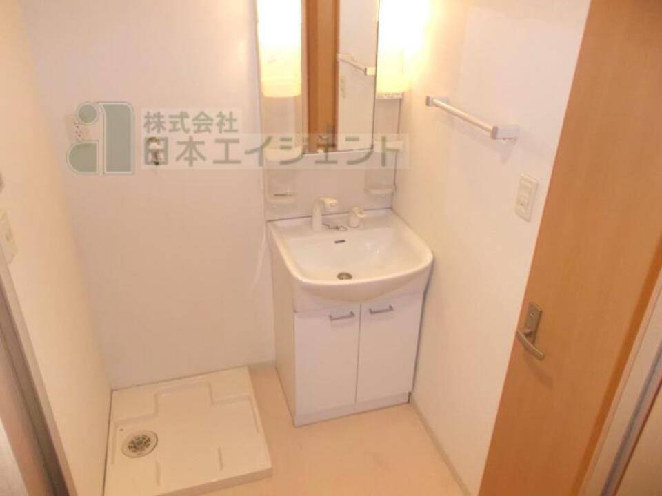 洗面設備　シャンプードレッサー