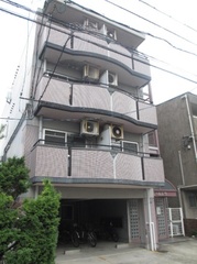 建物外観　シャルム今