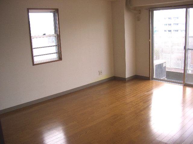 居室・リビング　居間