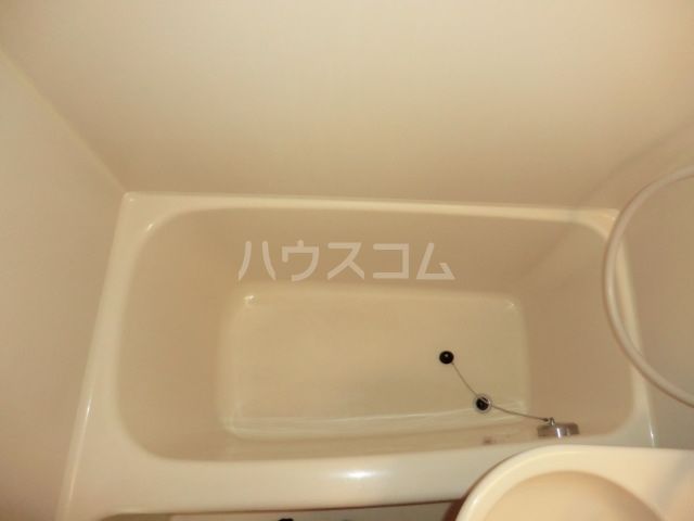 【清水コーポのバス・シャワールーム】