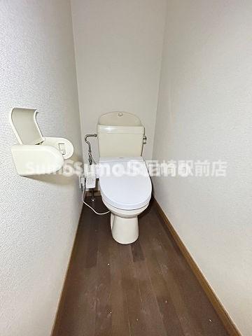 トイレ　落ち着いたトイレです