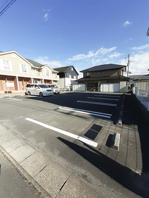 【登米市中田町石森のアパートの駐車場】