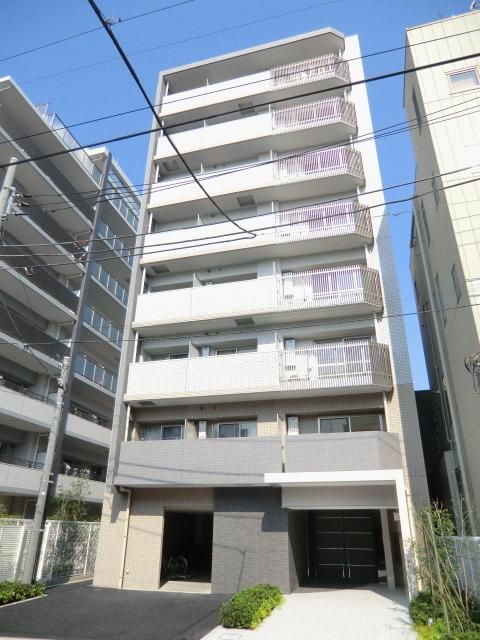 荒川区東日暮里のマンションの建物外観