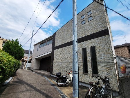 尼崎市大庄西町のアパートの建物外観