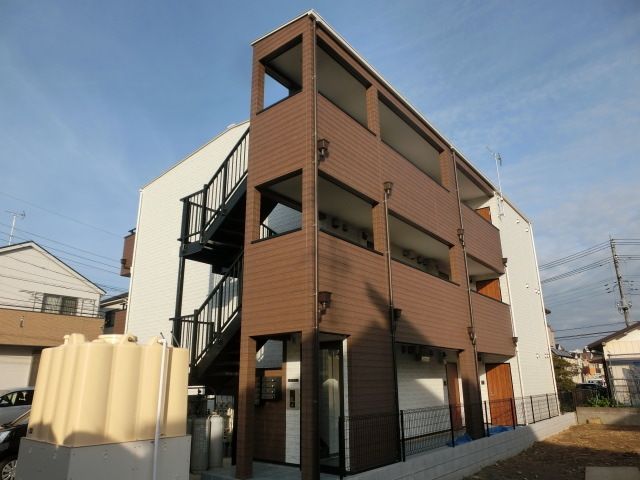 佐倉市表町のアパートの建物外観