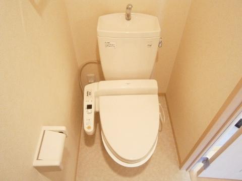 リュエル　トイレ　トイレ